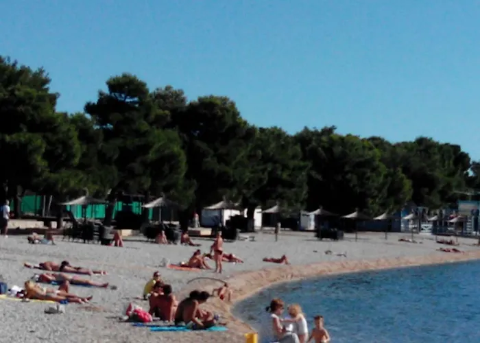 Obrovski Apartamento Vodice